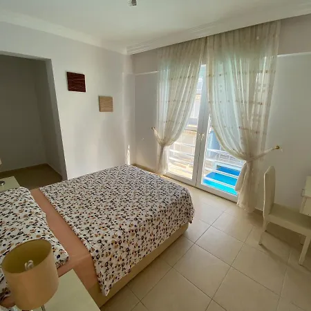 Luxury Holiday - Kremlin Homes Villa