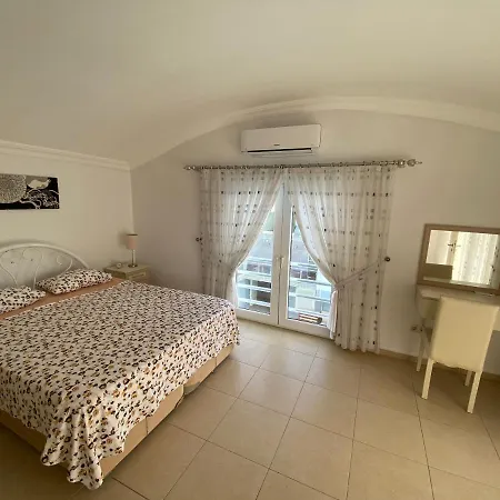 Вилла Luxury Holiday - Kremlin Homes *